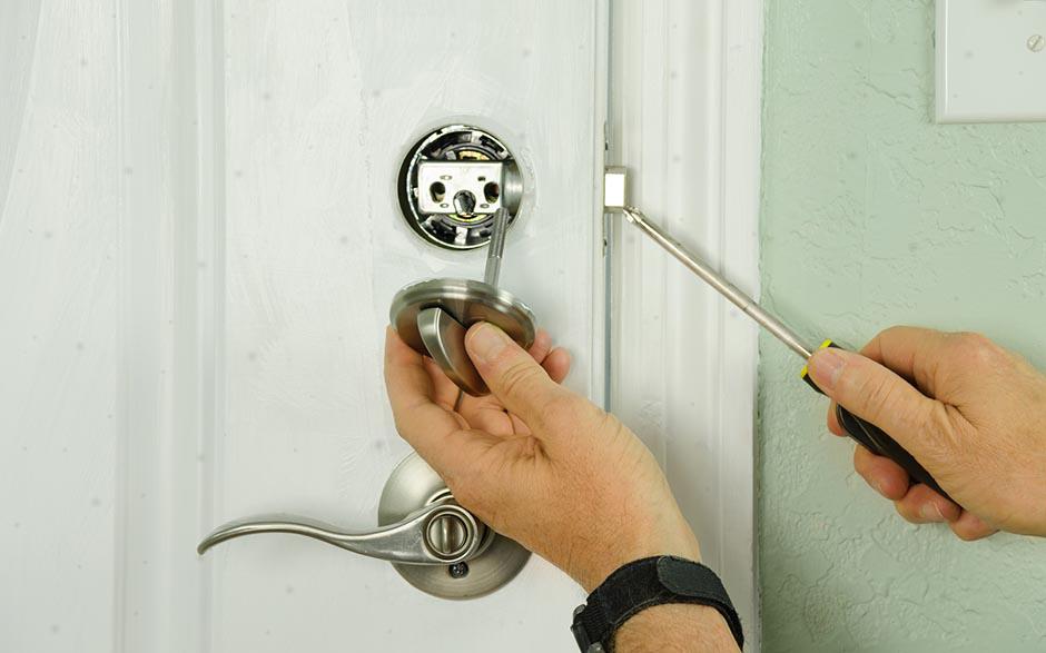 ouverture d'une porte Combs-la-Ville